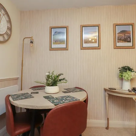 Willow Wood בית נופש סטל